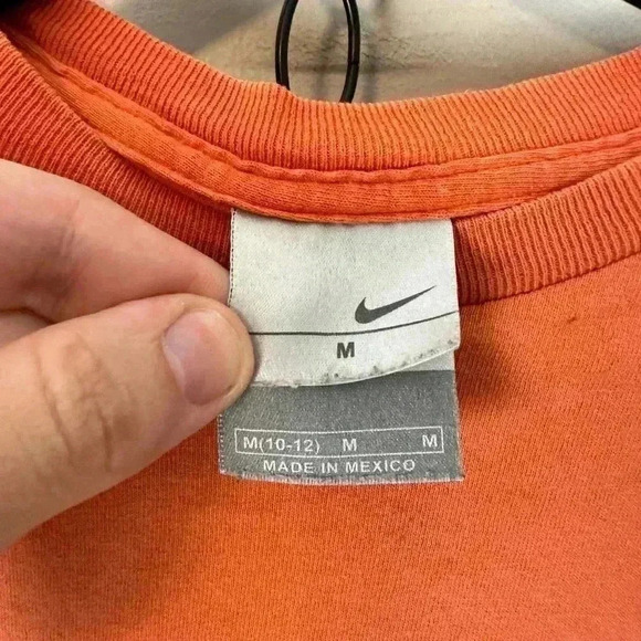 Vintage  Nike Swoosh Spellout T-shirt Medium - Picture 3 of 11